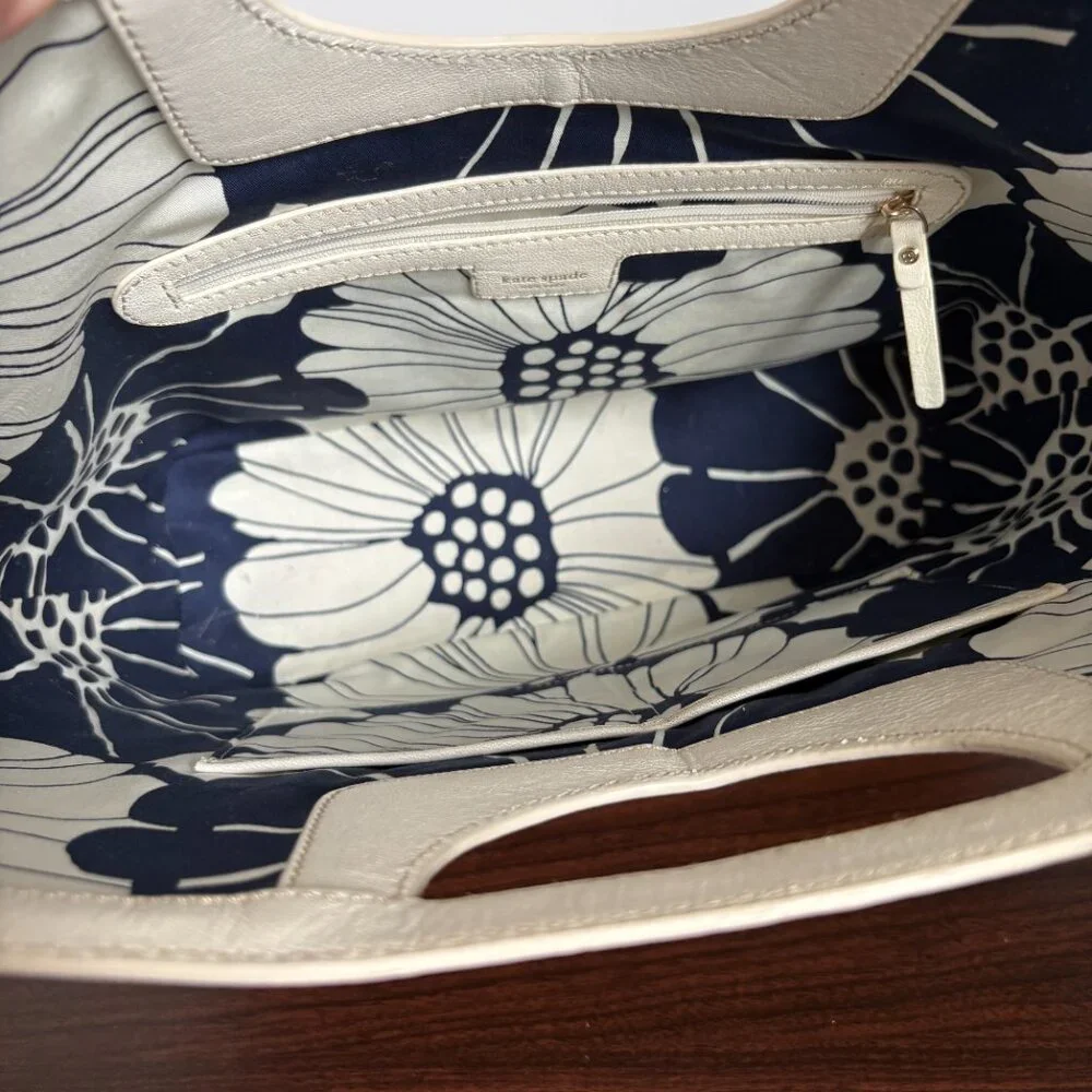 Kate Spade New York Tortola Kei Tote Bag - Picture 3 of 9